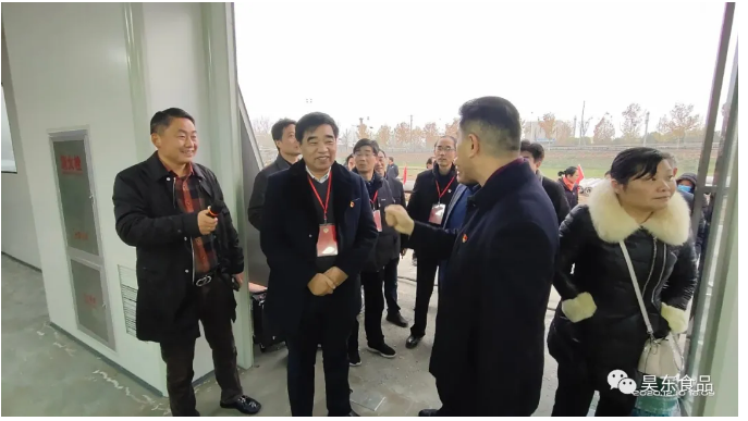 縣政協(xié)主席汪慶才、副主席王向陽、秘書長夏雁華率駐會(huì)常委和機(jī)關(guān)部分黨員，深入同大鎮(zhèn)和廬江臺創(chuàng)園開展災(zāi)后重建調(diào)研